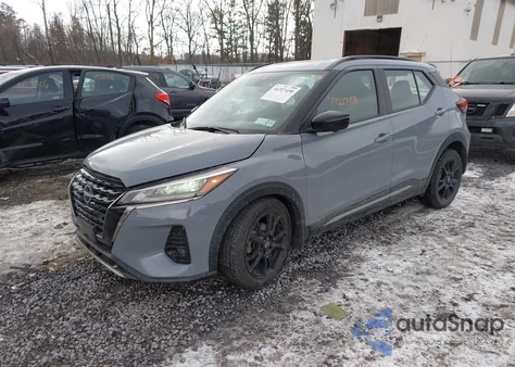 2022 Nissan Kicks Sr Xtronic Cvt из США, поврежденный, VIN 3N1CP5DV4NL516354